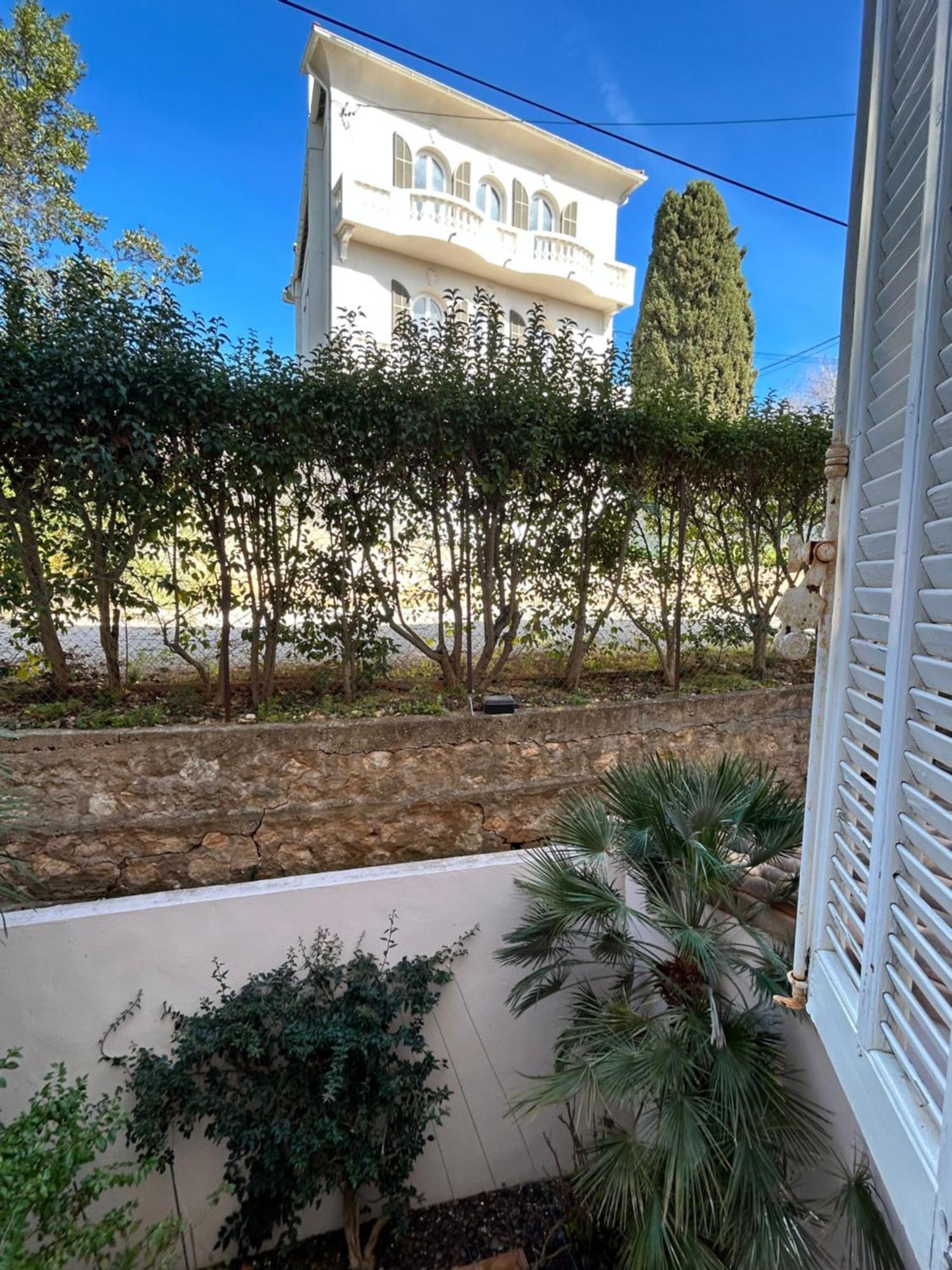 Agreable Studio Renove Avec Place De Parking Bandol Exterior foto